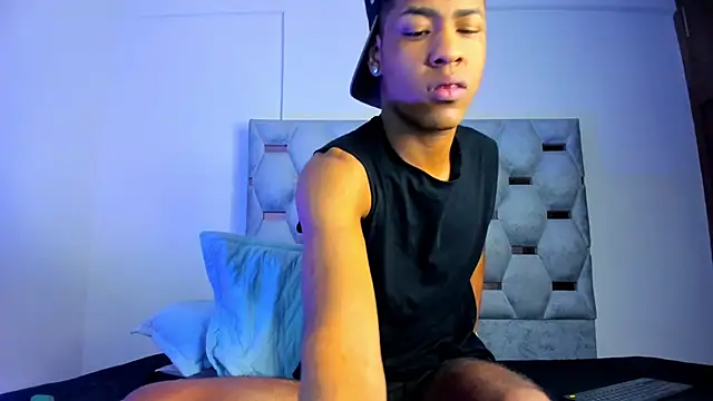tiago_xxx_