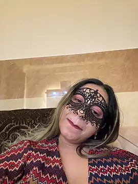 Money-Bitchs from StripChat is Freechat