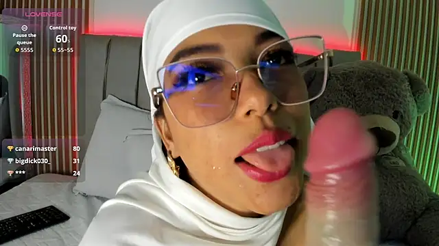 naishaa_