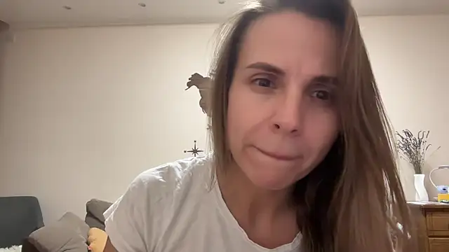 AnnieLove7722