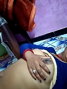 Hot_komal1