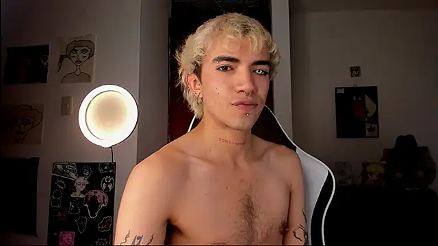 guynextdo0r