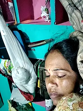 Pooja750