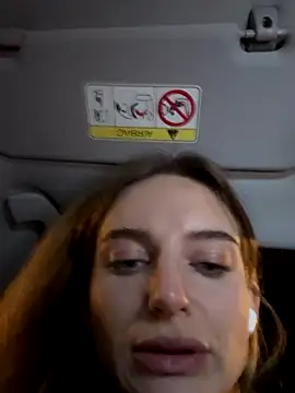 -AngelAri-