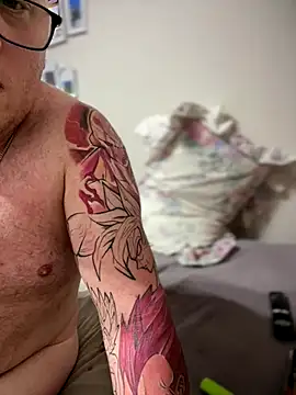 pierrenaked89 - PierreNaked89's free webcam - UK Sex Cams