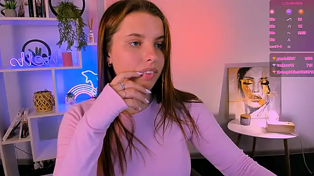  lola_swon chat room