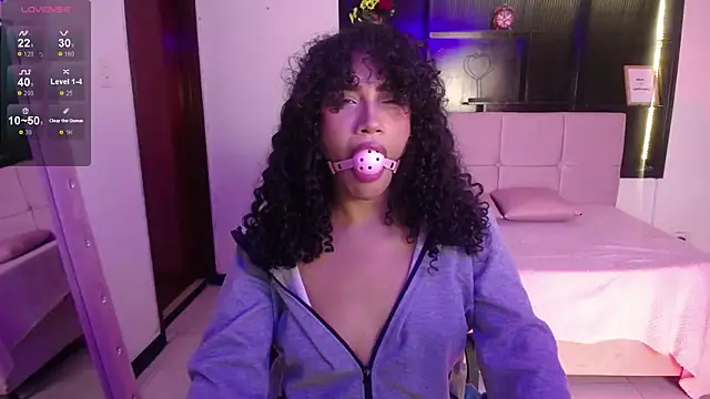 emiily_smith1 - Emiily_smith1's free webcam - UK Sex Cams