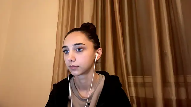  LinaMour chat room