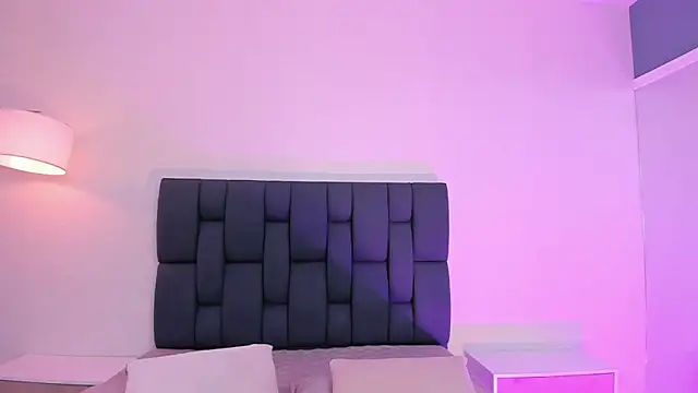 ninnaowens - NinnaOwens's free webcam