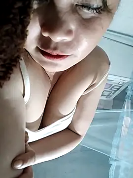 Lyly_nuce