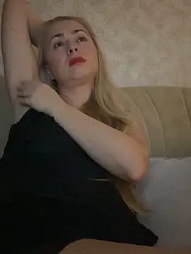 nikihot__ - Nikihot__'s free webcam - UK Sex Cams