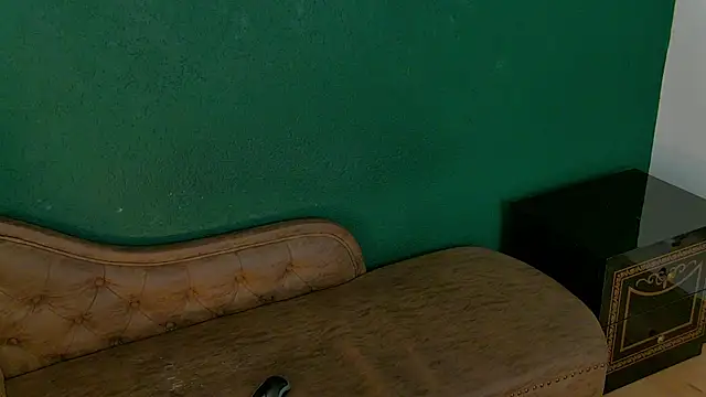 littlepoem - LittlePoem's free webcam