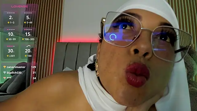 naishaa_