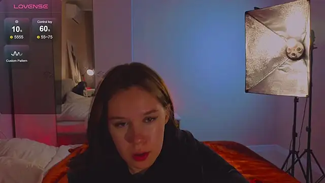 Mia_Luw