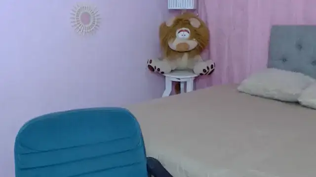 mature_martina