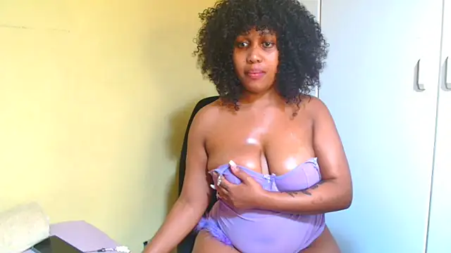thique_doll