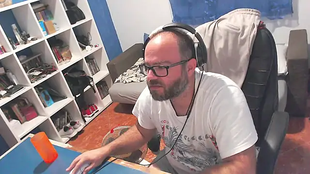 ravingr4d4