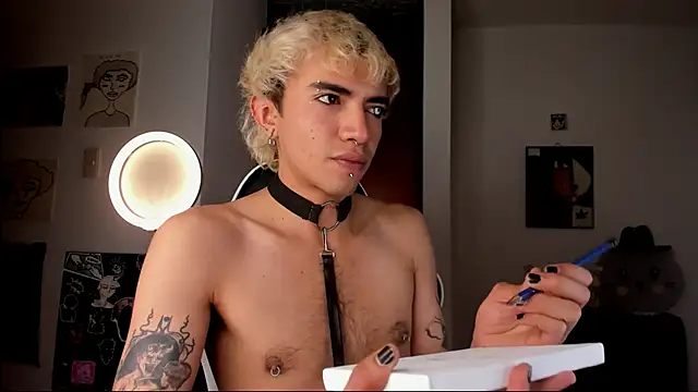 guynextdo0r