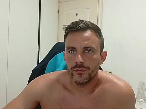 captianamericablue - Captianamericablue's free webcam - UK Sex Cams