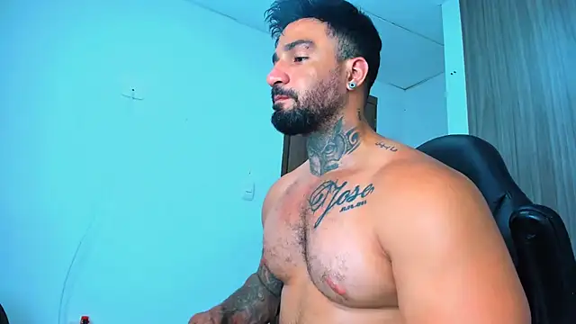 naugthy_dominant