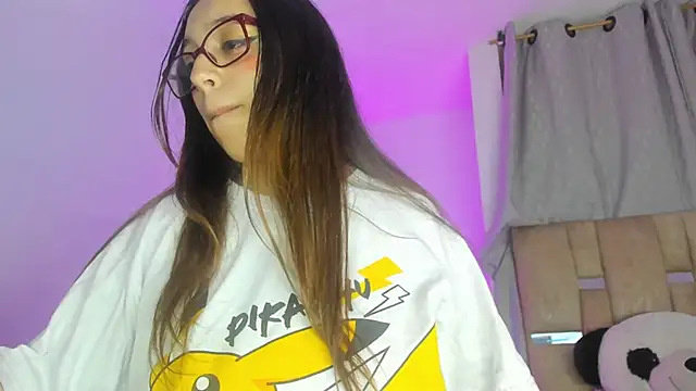 julianacarter - JulianaCarter's free webcam - UK Sex Cams