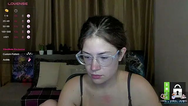 Alicia_redfollow