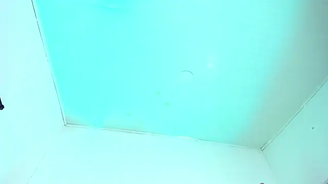 _aithanaa_ - _aithanaa_'s free webcam - UK Sex Cams