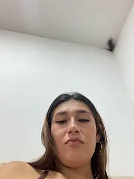 isa_villamarin - Isa_Villamarin's free webcam