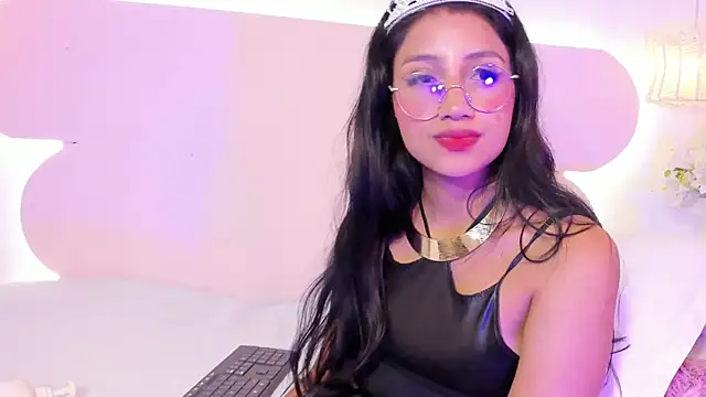 naomiii__