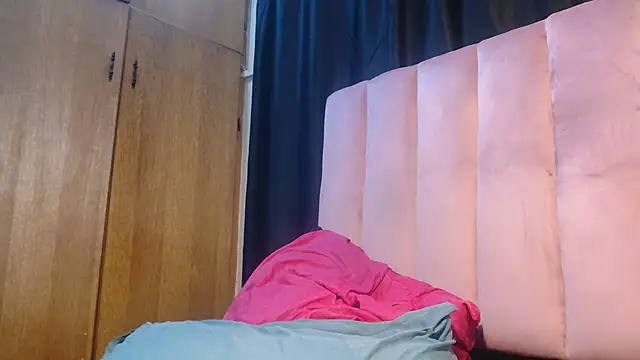 RoxyLuv77