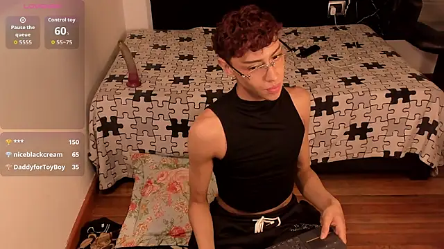 owen_sexy25
