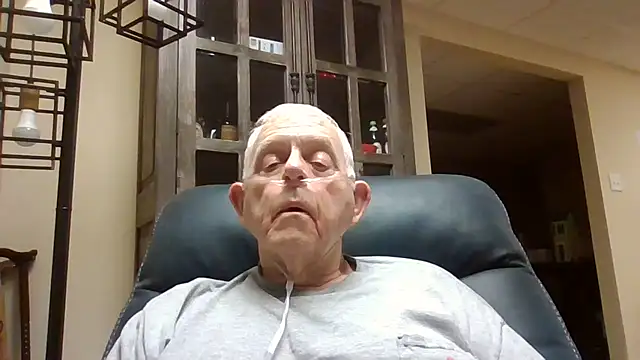 bootlegmanz Live Webcam on Stripchat