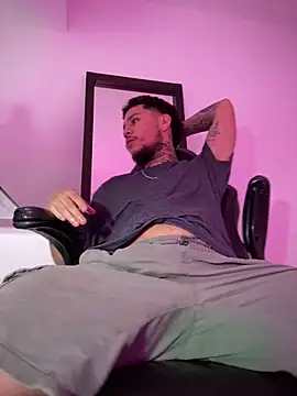 junihn0 - Junihn0's free webcam