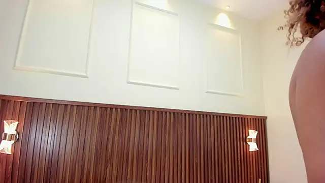 melinamartins - MELINAMARTINS's free webcam