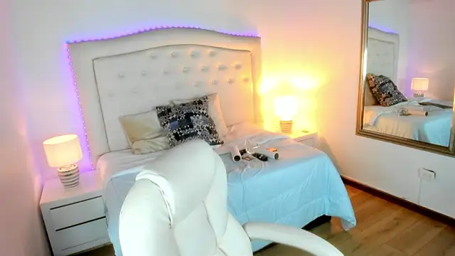 carolxotic