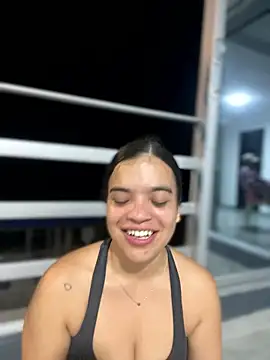 JuanitaMore01