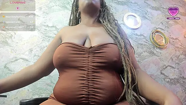 nefertiti_ebony