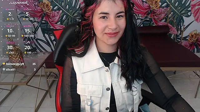 Nina_harper_