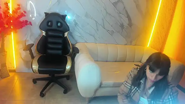 Isabella_Blondetf