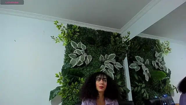 CurlyWeeds