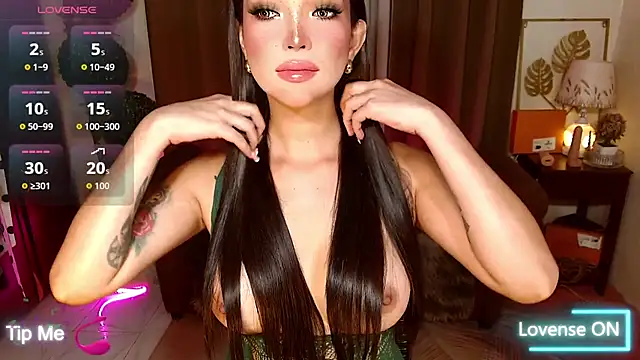 MouthWatering_Ayesha