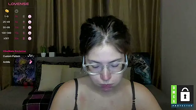alicia_redfollow - Alicia_redfollow's free webcam - UK Sex Cams