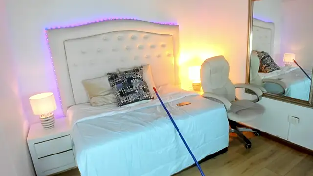 carolxotic