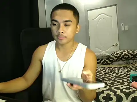 pinoyAdrianneXXX