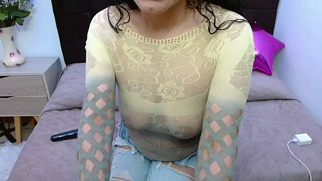 AlexandraJones_