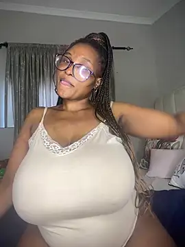 Bustygoddess32