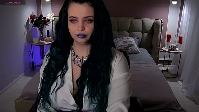 Miss_Maya_Mils
