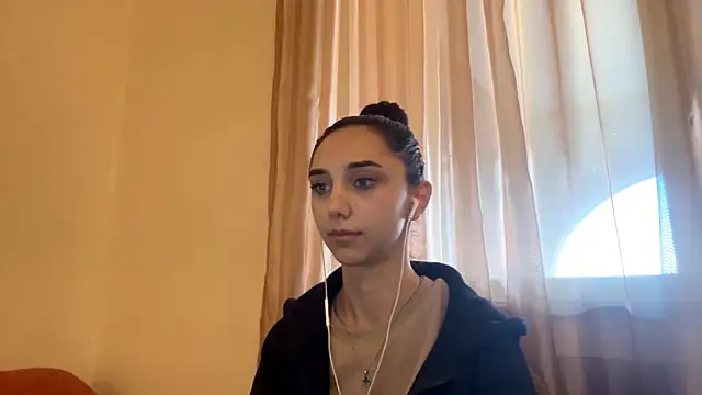  LinaMour chat room