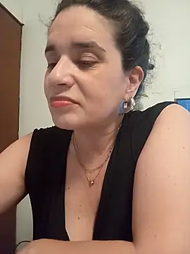 moritasalvaj - MoritaSalvaj's free webcam