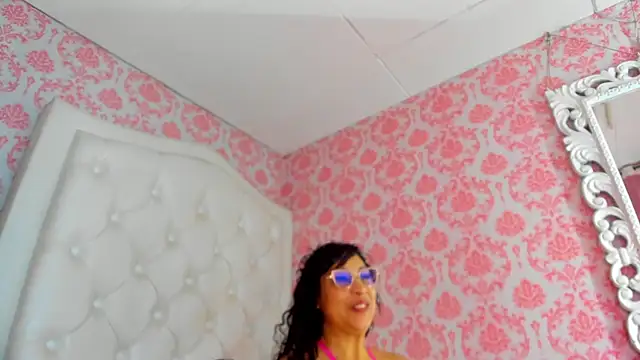 Jenni_Zeller
